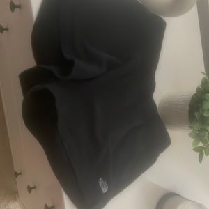 Women’s North face shorts size large